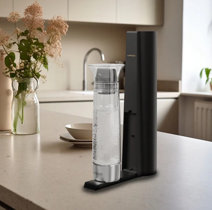 1_دستگاه سوداساز لپرسو مدل LPCFFM0017 ظرفیت ۸۰۰ میلی لیتر