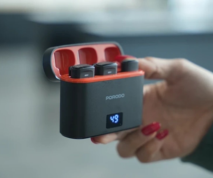 3_میکروفون یقه ای بی سیم پرودو مدل PD-WCDMIC با ۲ فرستنده